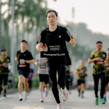Runner Photo 6664186