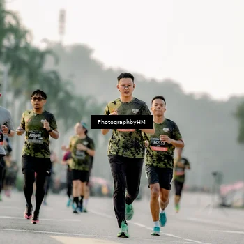 Runner Photo 6664190