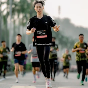 Runner Photo 6664193
