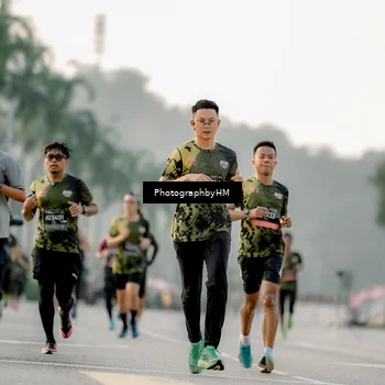 Runner Photo 6664194