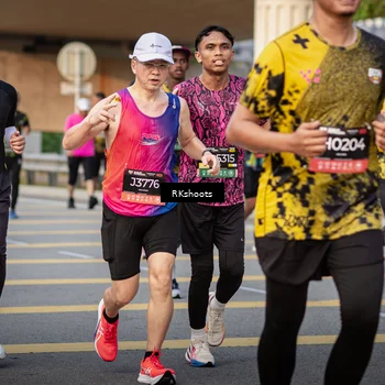 Runner Photo 6664195