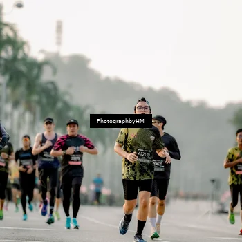 Runner Photo 6664241
