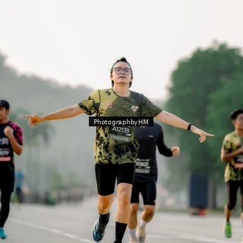 Runner Photo 6664259