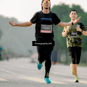 Runner Photo 6664321