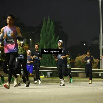 Runner Photo 6664333