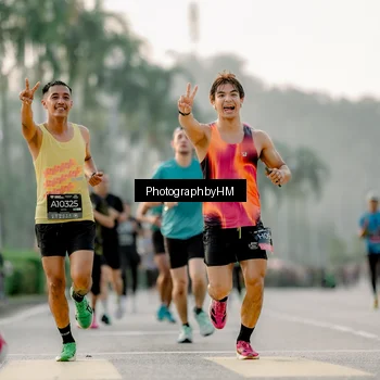 Runner Photo 6664362