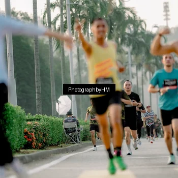 Runner Photo 6664368