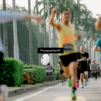 Runner Photo 6664374