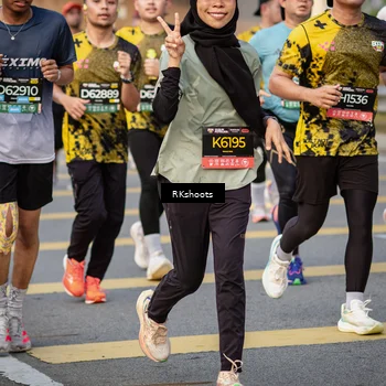 Runner Photo 6664375
