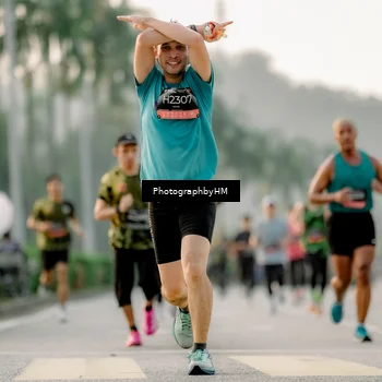 Runner Photo 6664387