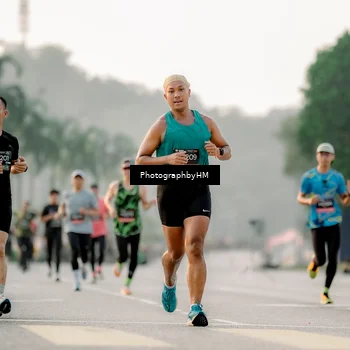 Runner Photo 6664398