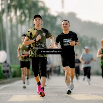 Runner Photo 6664403