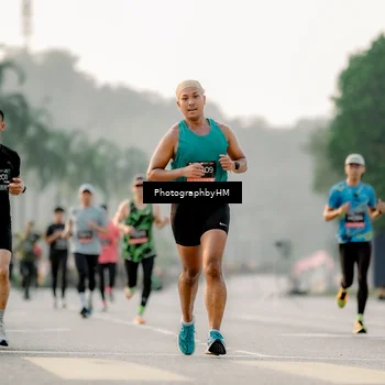 Runner Photo 6664406