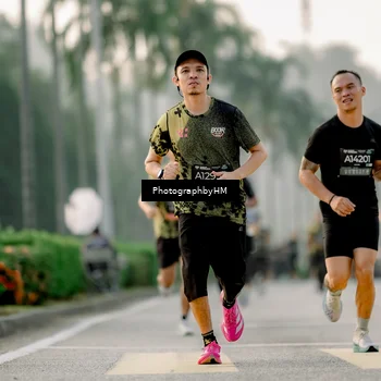 Runner Photo 6664415