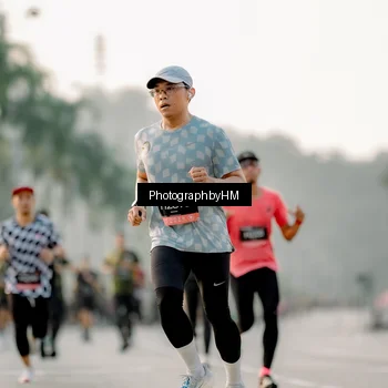 Runner Photo 6664496