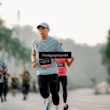 Runner Photo 6664497