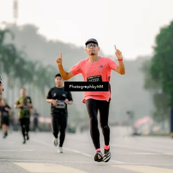 Runner Photo 6664504