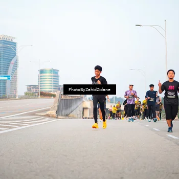Runner Photo 6664535