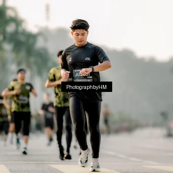 Runner Photo 6664541