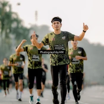 Runner Photo 6664569