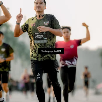 Runner Photo 6664608