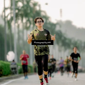 Runner Photo 6664636