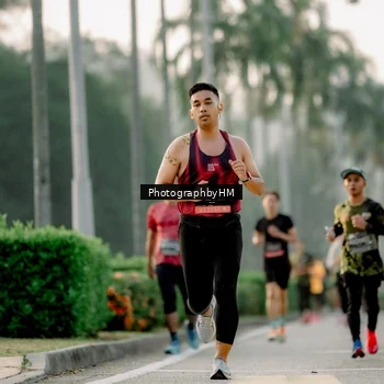 Runner Photo 6664658