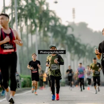 Runner Photo 6664665