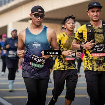 Runner Photo 6664673