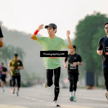 Runner Photo 6664690