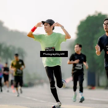 Runner Photo 6664692
