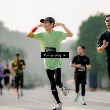 Runner Photo 6664695