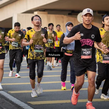 Runner Photo 6664737