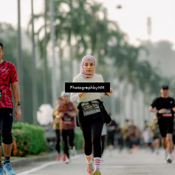 Runner Photo 6664753