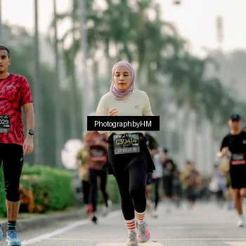Runner Photo 6664759