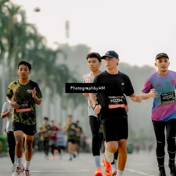 Runner Photo 6664794
