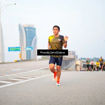 Runner Photo 6664799