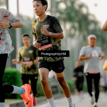 Runner Photo 6664831