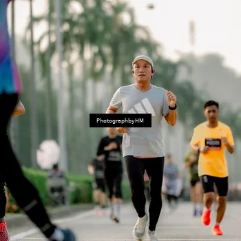Runner Photo 6664847