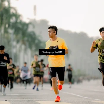 Runner Photo 6664862