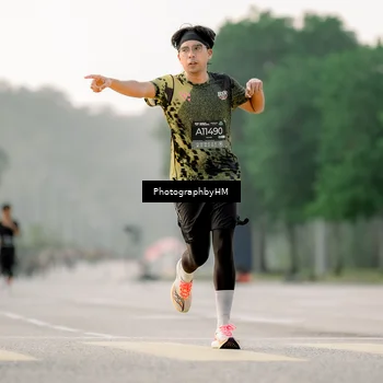 Runner Photo 6664877