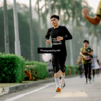 Runner Photo 6664892