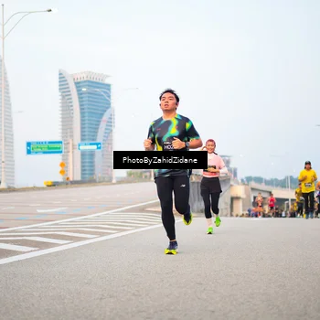 Runner Photo 6664922