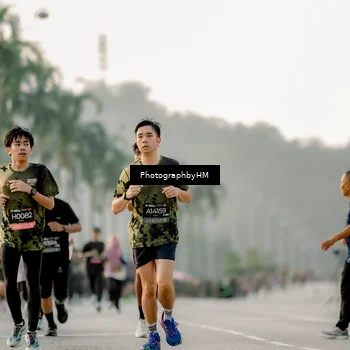 Runner Photo 6664938