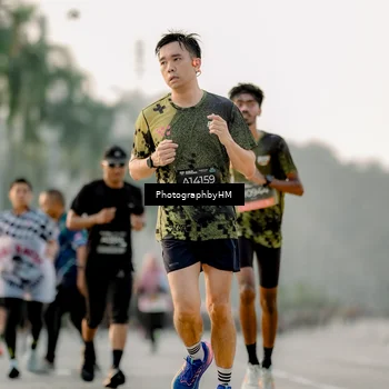 Runner Photo 6664946
