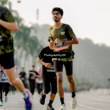 Runner Photo 6664966