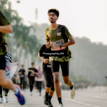 Runner Photo 6664971