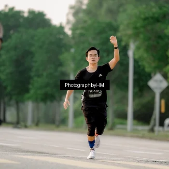Runner Photo 6664998