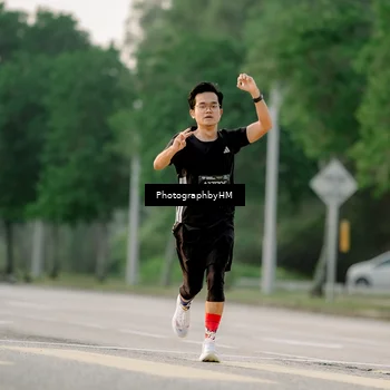Runner Photo 6665007