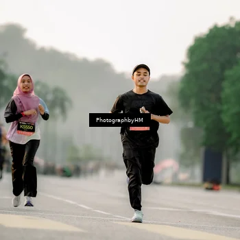 Runner Photo 6665025